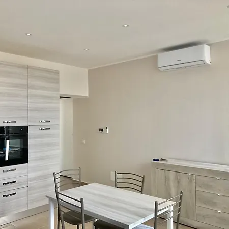 Palazzo Proietti Bilocale 5 Appartement Biella Buitenkant foto