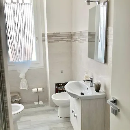 Palazzo Proietti Bilocale 5 Appartement Biella Buitenkant foto